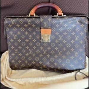 Louis Vuitton Serviette Fermoi brief case